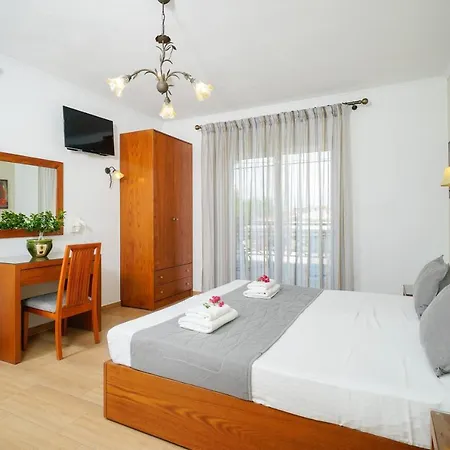 Antigone 2* Limenas (Thasos)