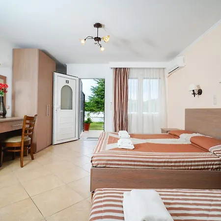 Antigone 2* Limenas (Thasos)