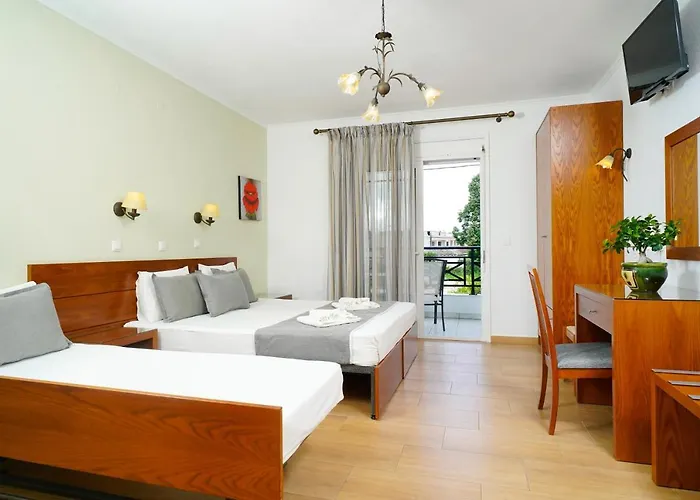 Apartahotel Antigone 2*