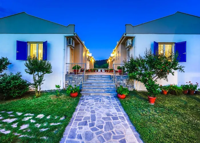 Antigone Apartahotel 2*