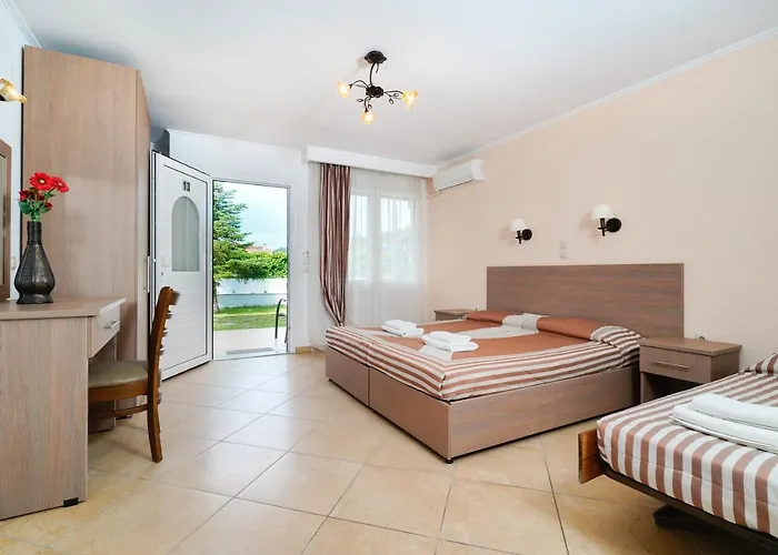 Apartahotel Antigone 2*