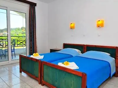 Antigone Apartahotel 2*