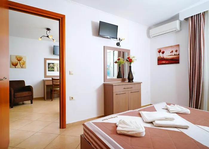 Antigone Aparthotel Limenas (Thasos)