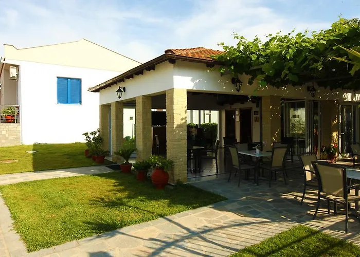 Antigone 2* タソス